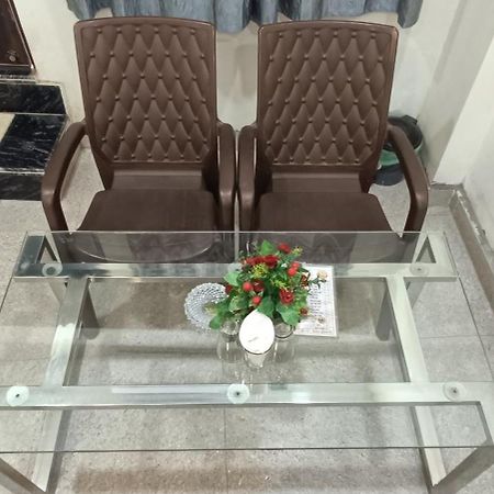 Satna Hotel Royal Inn מראה חיצוני תמונה