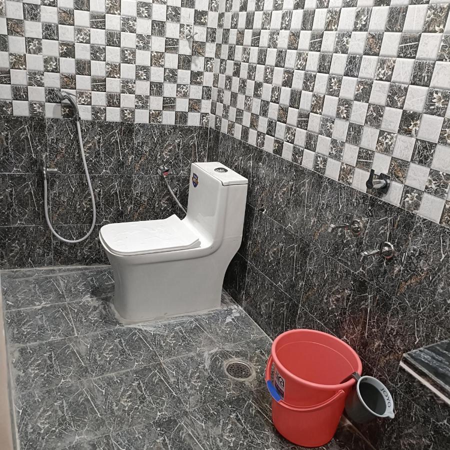 Satna Hotel Royal Inn מראה חיצוני תמונה