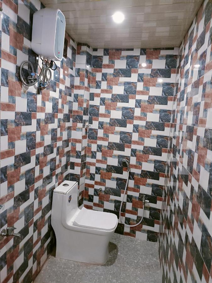 Satna Hotel Royal Inn מראה חיצוני תמונה